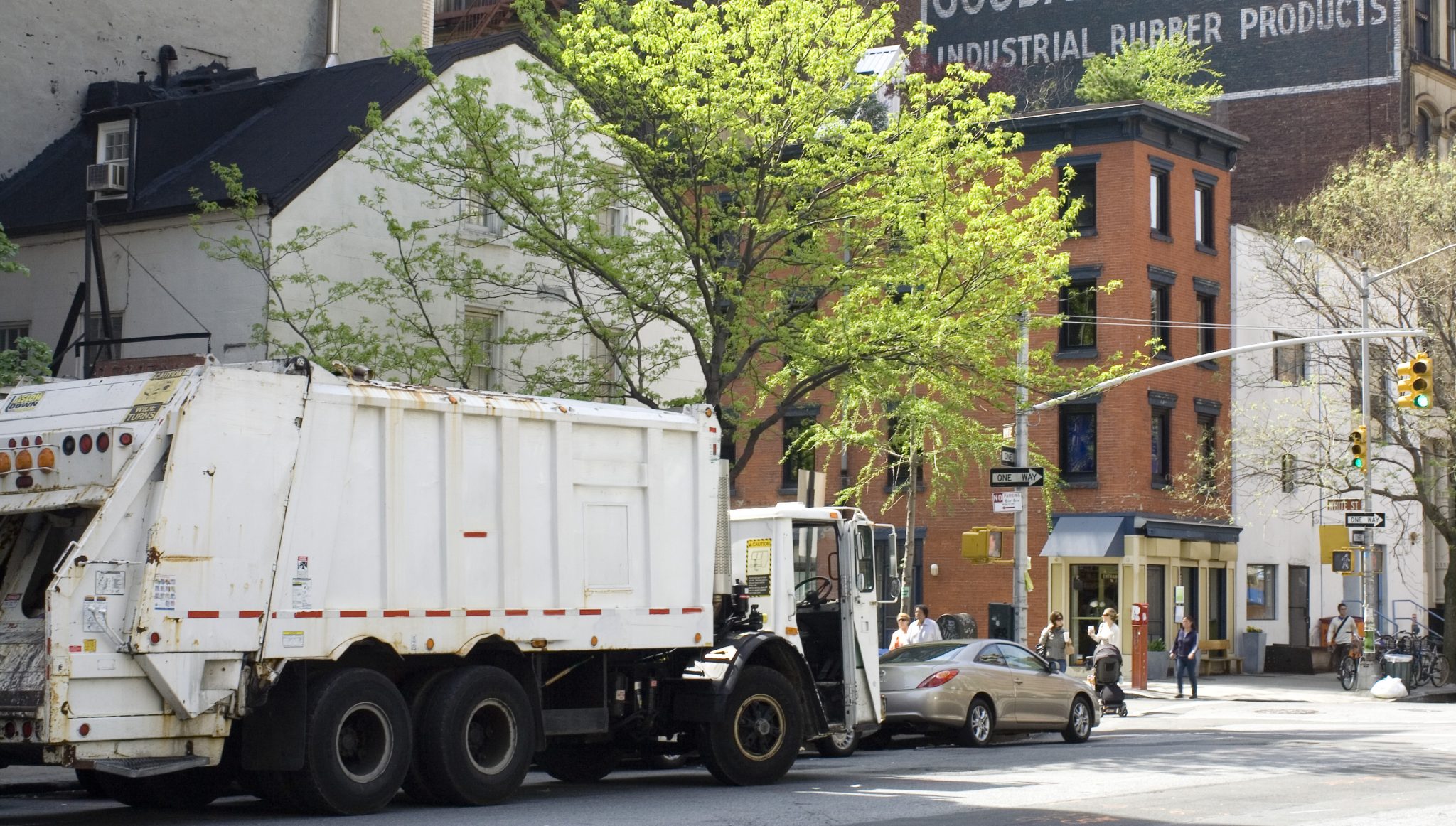 Optimizing commercial waste management for your business Recycle