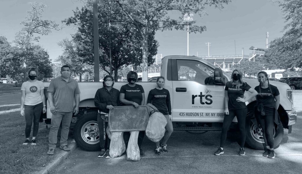 teammates volunteering