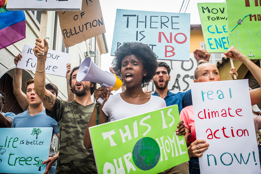 Teen Activist Greta Thunberg Joins Climate Strike Outside The White House
